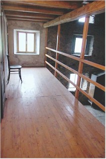 balcone_interno.jpg (101674 byte)